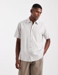 [ONLY & SONS] ONLY & SONS short sleeve shirt in white with light brown stripe L Gardenia