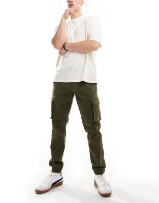 slim fit cargo pants with cuffed bottom in khaki-Green