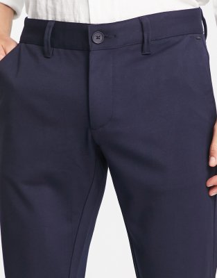 skinny tapered trousers