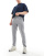 Thumbnail 1 van 5