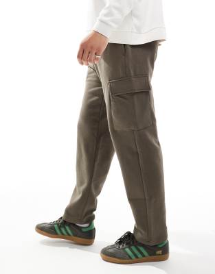 straight fit cargo pants in brown-Black