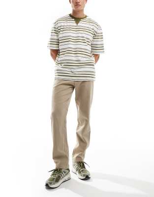 straight fit chinos in beige-Neutral