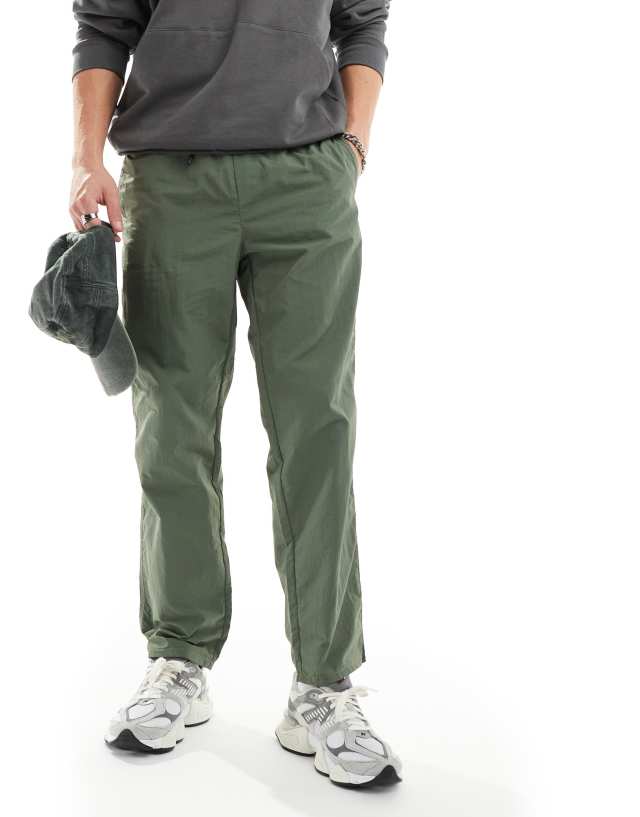 ONLY & SONS - straight tech trouser in green