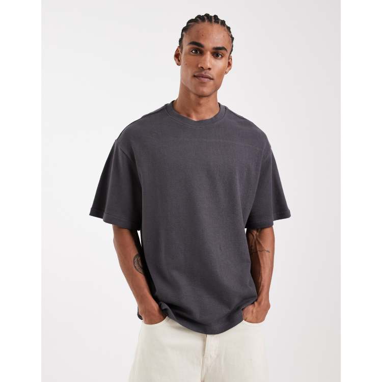 209987915-1-greypinstripe?$