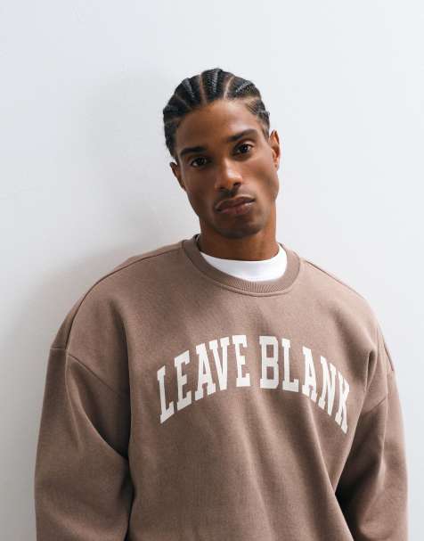 ONLY & SONS - Sudadera oversize con cuello redondo y estampado varsity Leave Blank en marrón claro - view 1