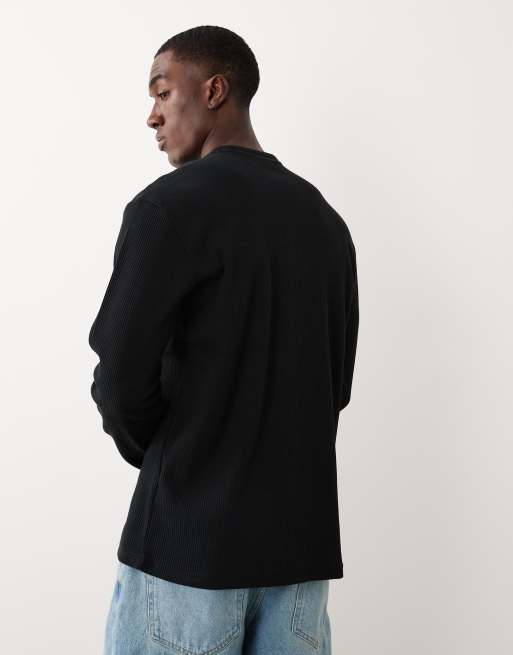 ONLY & SONS – Svart, långärmad t-shirt i henley-modell med våffelstruktur, 3 av 5