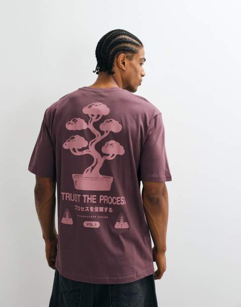 ONLY & SONS – Svart t-shirt i relaxed fit med bonsaitryck baktill - view 1