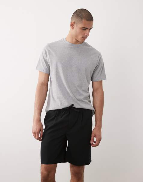 ONLY & SONS – Svarta, plisserade shorts i dra på-modell - view 1