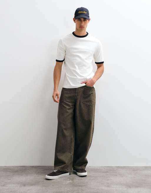 ONLY & SONS t-shirt med kontrasterande kantband i vitt, 2 av 5