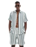 [ONLY & SONS] ONLY & SONS waffle shorts in white & green (part of a set) XXS Antique White
