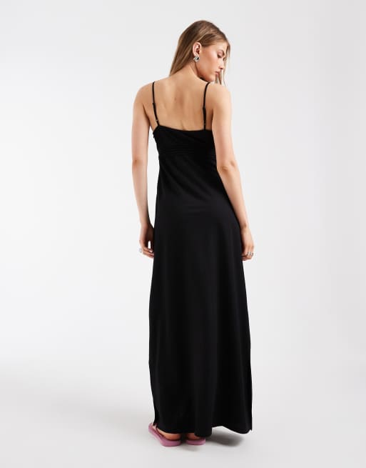 ONLY - Sort maxikjole med cami-stropper og detalje over brystet, 4 af 4