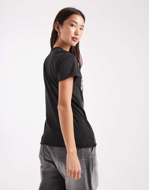 ONLY Stay Wild print t-shirt in black, 2 of 4
