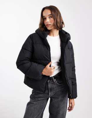 ONLY - Steppjacke in Schwarz mit Kapuze