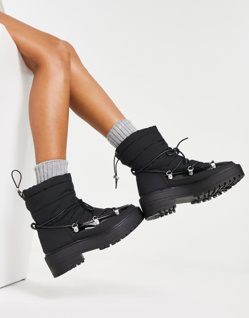 Only Stivali imbottiti con suola spessa stringati neri ASOS