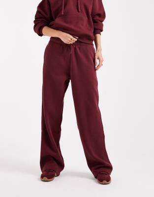 Only Straight Leg Jersey Sweatpants In Burgundy
