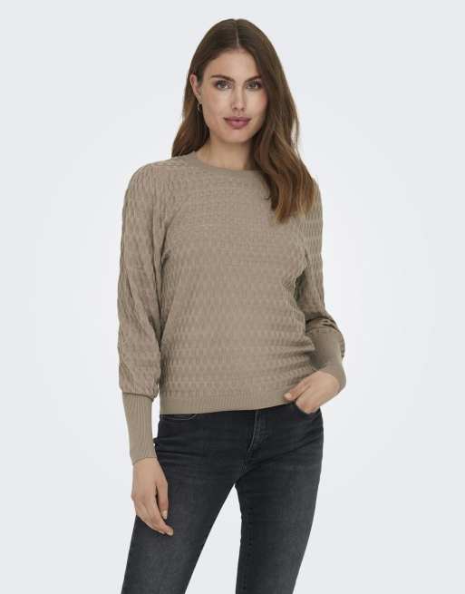 ONLY – Strickpullover in Cremeweiß