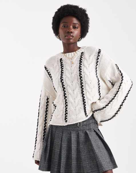 ONLY – Strickpullover in Weiß mit Zopfmuster und Kontrastdetail - view 1