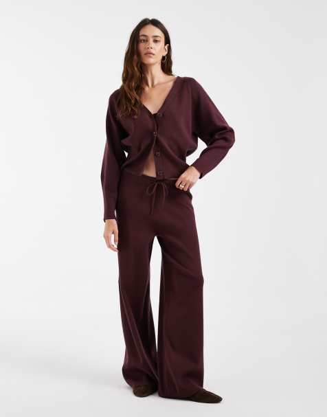 ONLY – Strickset in Burgunderrot, aus Strickjacke und Hose - view 1