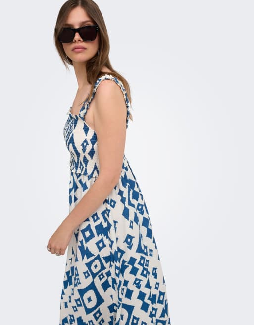 ONLY sukienka maxi bez rękawów typu smock w bieli, 4 z 7