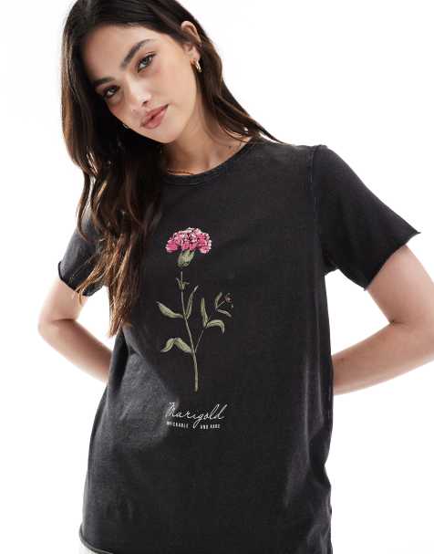 ONLY – Svart, stentvättad t-shirt med blomtryck - view 1