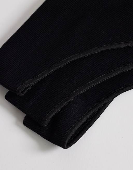 ONLY – Svarta, ribbade stringtrosor i seamless-design, 3-pack, 2 av 3