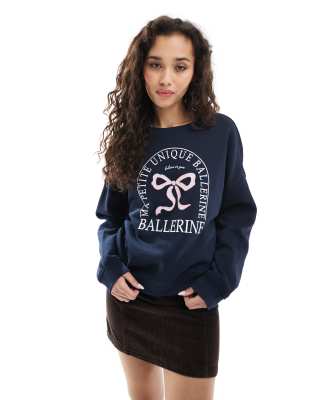 ONLY - Sweatshirt in Marineblau mit Schleifen-Print