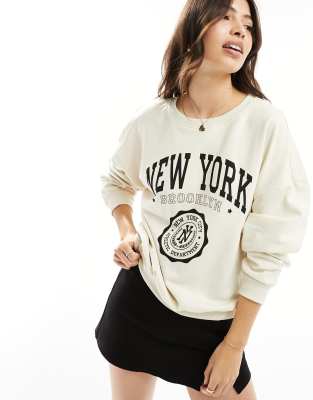 ONLY - Sweatshirt in Steinbeige mit „New York"-Print-Neutral