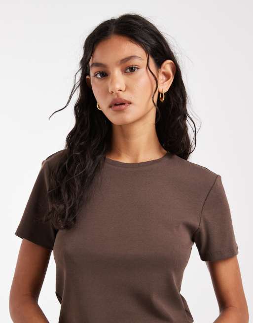 ONLY – T-Shirt in Braun, 3 von 4