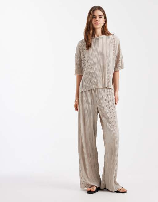 ONLY - T-shirt plissé squadrata color crema in coordinato