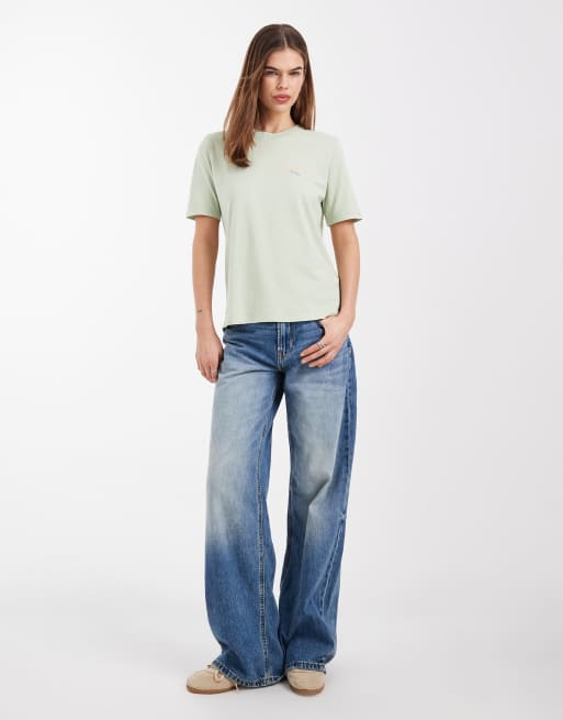 ONLY - T-shirt squadrata color verde chiaro con stampa arancione sul retro, 3 di 4