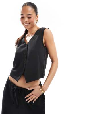 ONLY ONLY tailored waistcoat co-ord in black