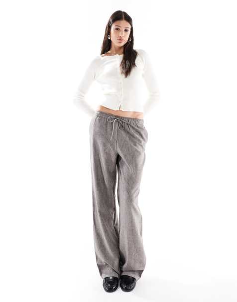 ONLY Tall - Broek met wijde pijpen en krijtstreep in grijs - view 1