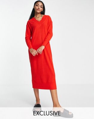 Only Tall exclusive ribbed midi dress in bright red