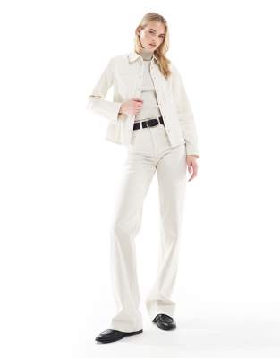 ONLY Tall Juicy high waisted wide leg jeans in ecru-White