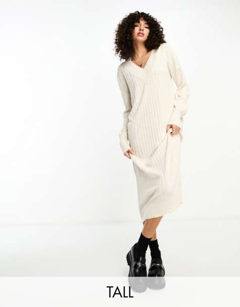 Only Tall – Maxi-Strickkleid in Cremeweiß mit V-Ausschnitt - view 1