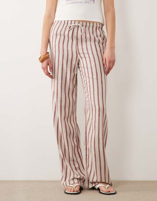 ONLY Tall - Pantalon rayé en lin mélangé avec liens noués à la taille - Beige et rouge, 2 de 5