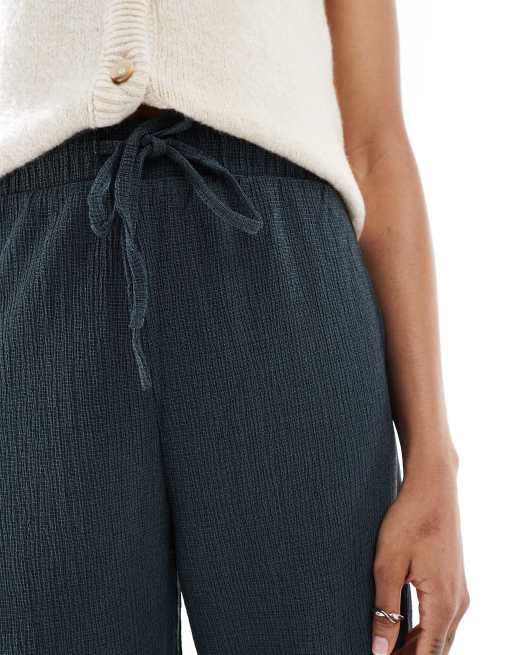 ONLY Tall - Pantaloni con fondo ampio grigio scuro testurizzato, 4 di 5