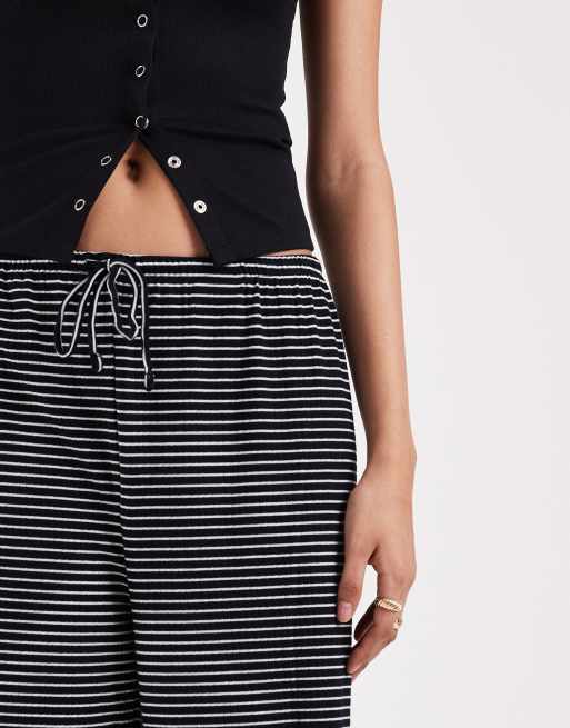 ONLY Tall - Pantaloni neri a righe, 5 di 5