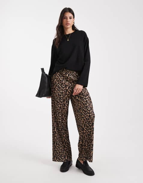 ONLY Tall pull up loose trousers in animal print - view 1