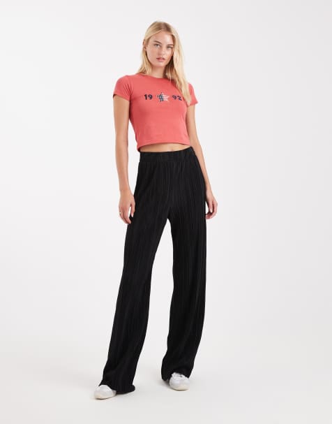 ONLY Tall - Rechte plissé broek met wijde pijpen in zwart - view 1