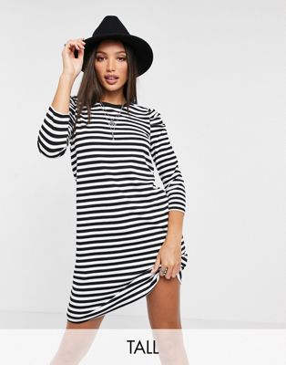 Robes Only Tall - Robe t-shirt courte à manches bouffantes - Rayures noires