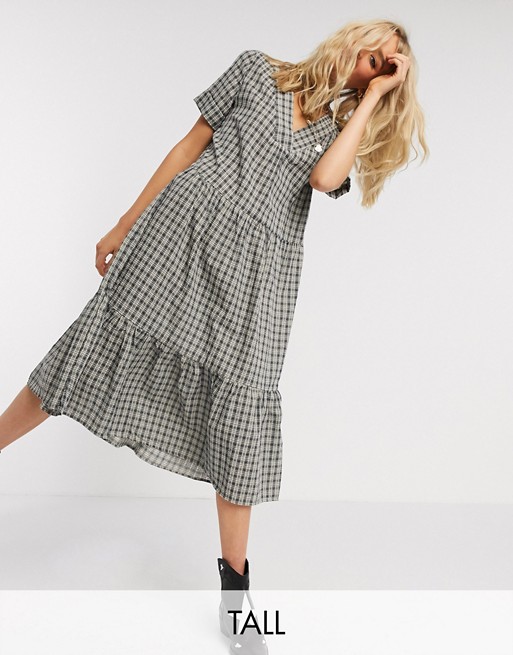 Only Tall tiered midi dress in grey check