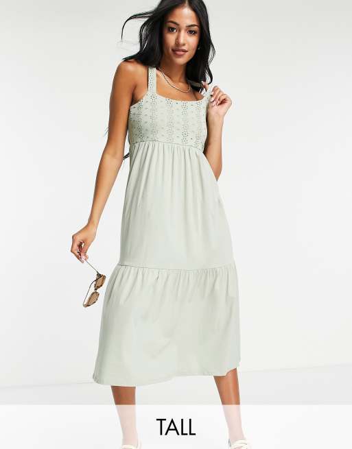 Only Tall - Vestito lungo verde con dettagli in pizzo