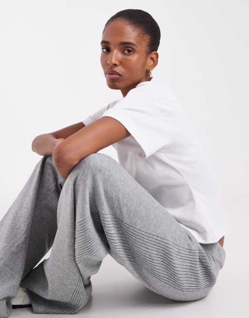 ONLY Tall wide leg knitted trousers in mid grey, 2 of 5