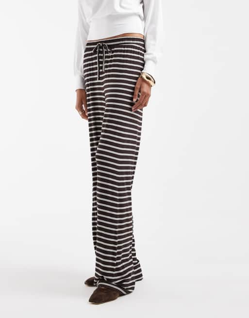 ONLY Tall wide leg pants in brown stripes, 2 of 5
