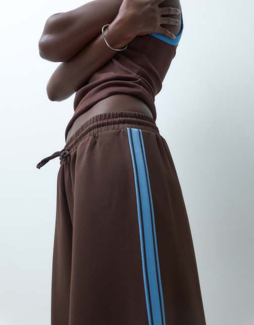 ONLY Tall wide leg pants with blue side stripe in chocolate brown, 5 of 5
