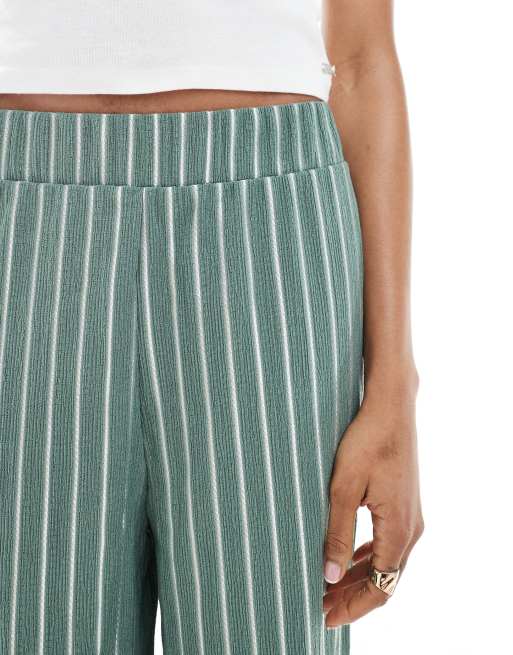 ONLY Tall wide leg textured trouser in green stripe, 4 of 5