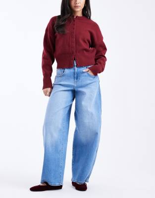 ONLY - Tamy - Barrel-Jeans aus Denim in Hellblau