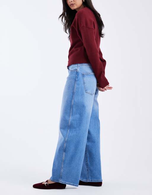ONLY Tamy barrel jeans in light blue denim, 2 of 5