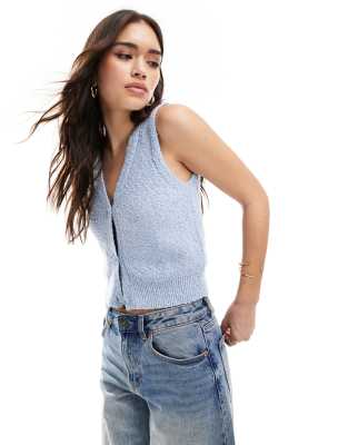 only textured knit vest in light blue